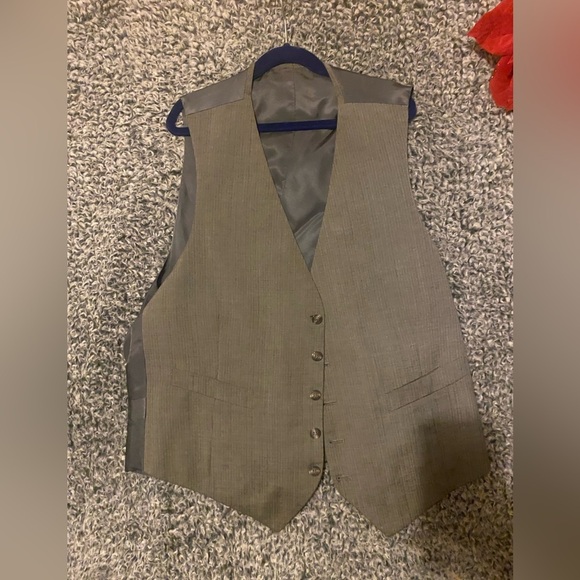 Giovanni Men's Gray 2 Piece Suit Size 46 Formal Double-Vented - Picture 12 of 16